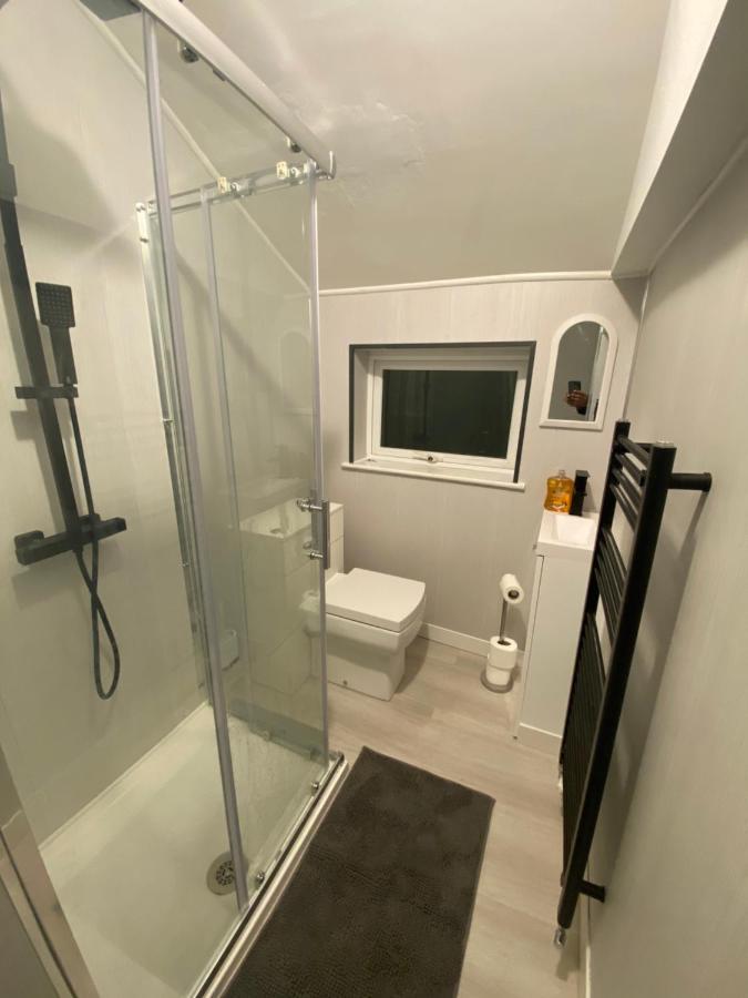 Ideal Abode Leonard Честер Экстерьер фото